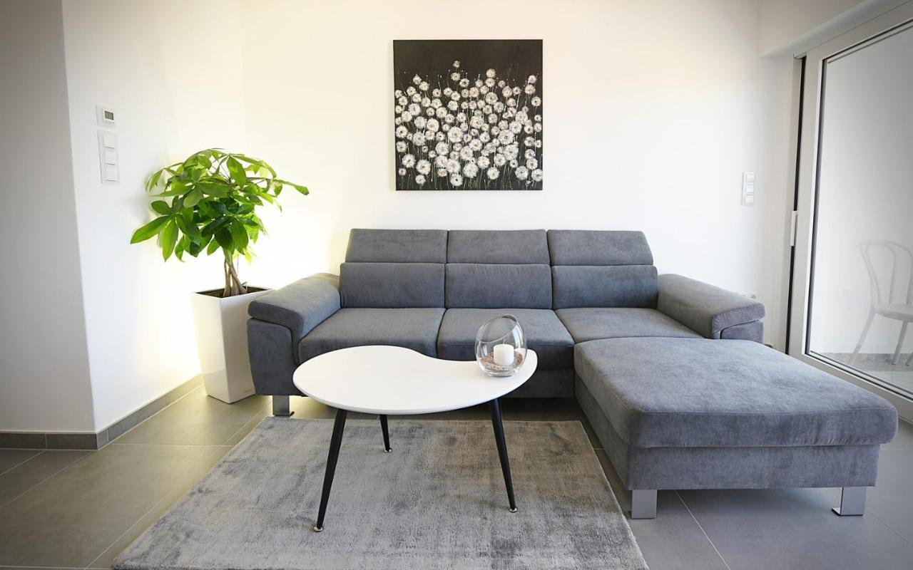 Apartments Mary Malinska Bagian luar foto