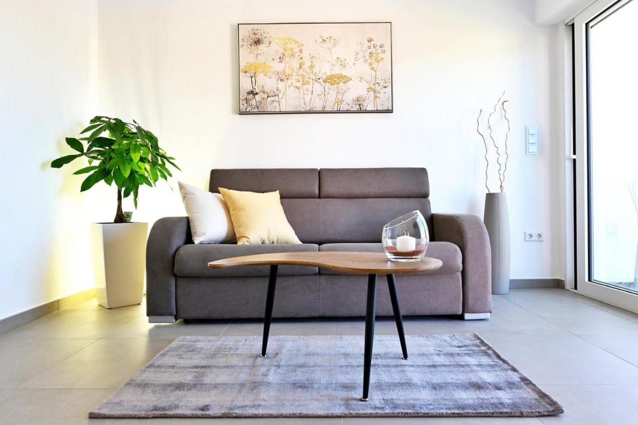 Apartments Mary Malinska Bagian luar foto